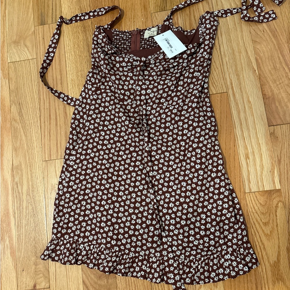 Woman’s fall dress